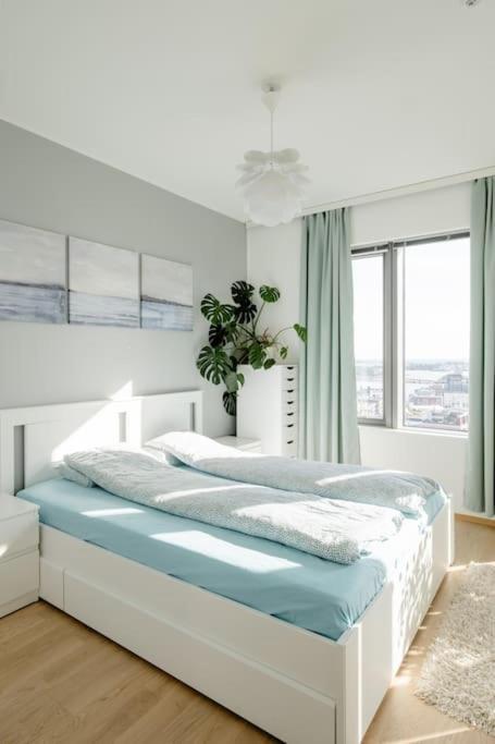 Fabulous Morden Apartment in Helsinki Exterior foto